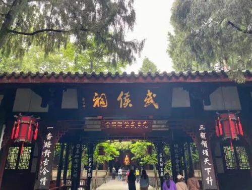 四川十大景点排行榜前十名(四川旅游必打卡的十个地方)插图5