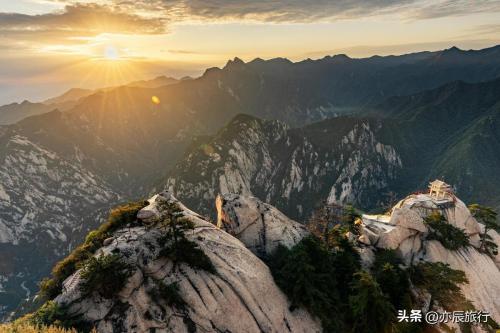 陕西十大旅游景点排名(陕西最值得看的十大美景)插图1