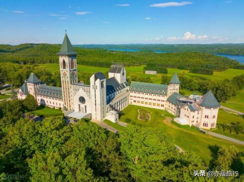 加拿大十大旅游景点排名(加拿大10个最美丽的地方)插图19