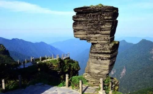 贵州十大旅游景点(贵州十大必玩景点你去过几个)插图9