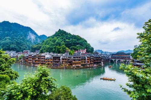 湖南十大旅游景点大全(盘点湖南最美的十大景点)插图