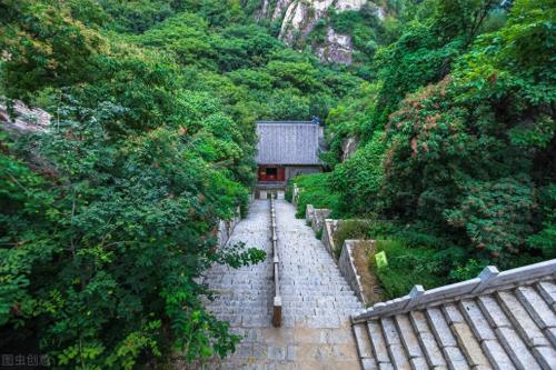 北京十大爬山旅游景点(出京10个宝藏爬山好去处)插图1