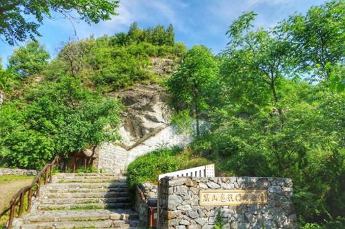 北京十大爬山旅游景点(出京10个宝藏爬山好去处)插图13