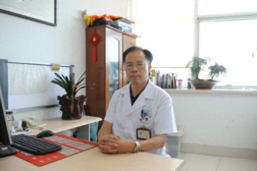 常州咳嗽医生排名前十(广东看咳嗽最好的医生)插图2