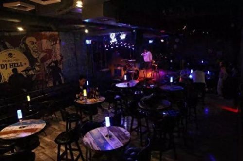黄陂地区酒吧排名前十(白银酒吧夜店排名)插图21