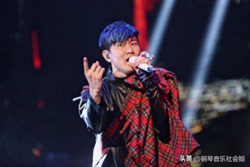 酷狗十大热门音乐排行榜(qq音乐和酷狗哪个音效好)