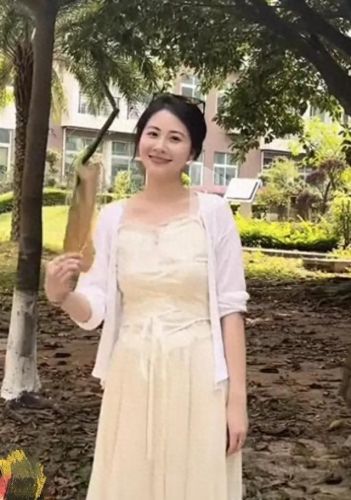 抖音十大感人短视频排行榜(抖音十大催泪短视频大全)插图1
