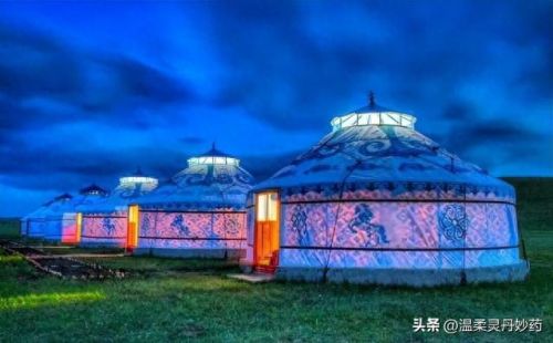 三亚十大名宿排行榜(穷人在三亚长期住哪里最好)插图6 三亚十大名宿排行榜(穷人在三亚长期住哪里最好)插图6