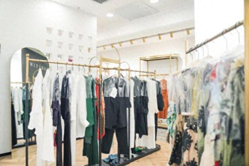 新疆男装品牌排名前十(新疆本地品牌)插图59