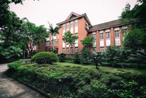 重庆建筑课程排名前十(重庆学建筑好的学校)插图