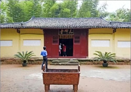 上饶小众寺庙排名前十(上饶湖村有名三大寺庙)插图15