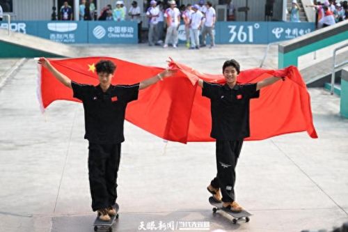 滑板选手帅哥排名前十(国内滑板高手十大排名)插图2
