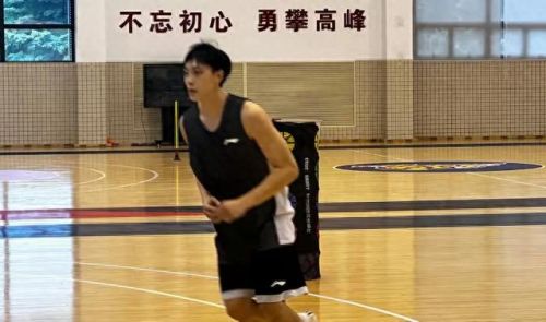 广东快攻后卫排名前十(广东后卫排名)插图1
