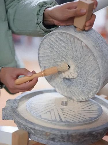 工业石磨厂家排名前十(石磨收购厂家联系方式)插图6
