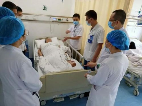 襄阳填充医生排名前十(广州脂肪填充医生推荐)插图6