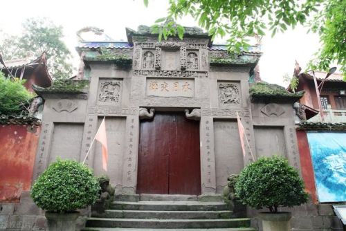 重庆市景点排行榜(重庆旅游必去十大景点推荐)
