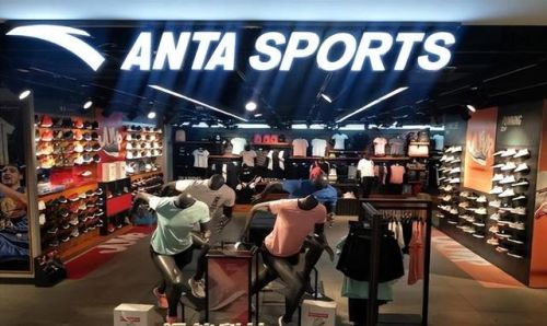 全球十大鞋品牌排行榜(世界排名前十的品牌鞋)插图15 全球十大鞋品牌排行榜(世界排名前十的品牌鞋)插图15