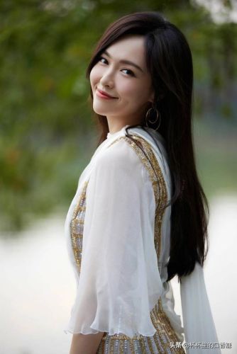 微博女明星粉丝排行榜(女明星的粉丝量排名)插图9