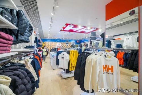 美国羽绒服品牌排行榜(羽绒服十大国际品牌)插图13