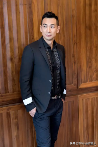 50岁男演员排行榜(内地50岁以上的男演员都有谁)插图4