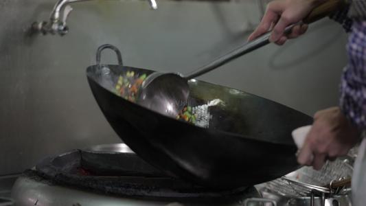 奶锅木柄厂家排名前十(奶锅十大品牌)插图2 奶锅木柄厂家排名前十(奶锅十大品牌)插图2