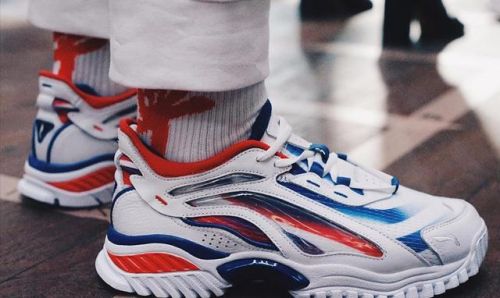 全球十大鞋品牌排行榜(世界排名前十的品牌鞋)插图14 全球十大鞋品牌排行榜(世界排名前十的品牌鞋)插图14