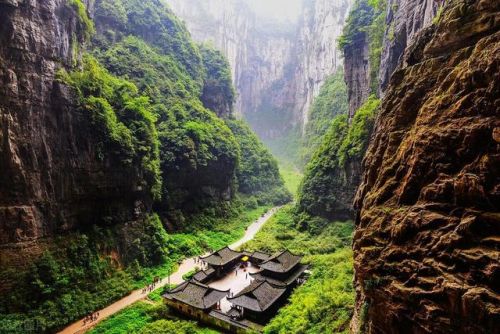 重庆市景点排行榜(重庆旅游必去十大景点推荐)插图1