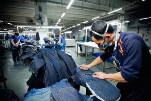 激光品牌男装排名前十(男装品牌大全排行榜50)插图3