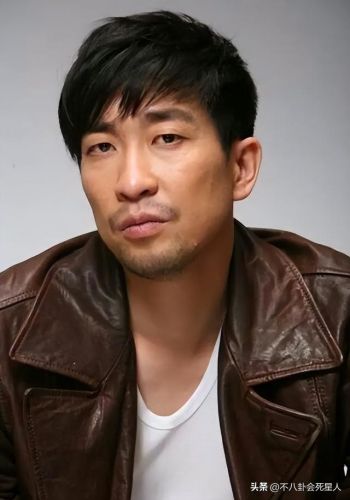 50岁男演员排行榜(内地50岁以上的男演员都有谁)插图20