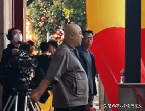50岁男演员排行榜(内地50岁以上的男演员都有谁)插图2