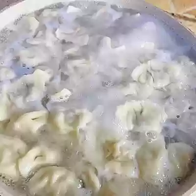 十大香菜猪肉饺子做法(猪肉与香菜能不能一起吃)插图5