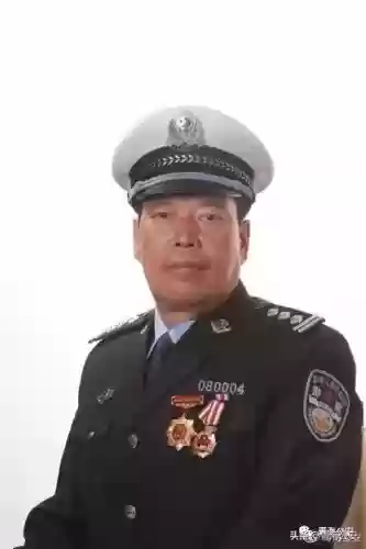2013十大责任公民(公民四大基本权利)插图2
