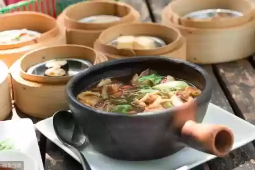广东旅游景点十大前十(湖南旅游十大必去景区)