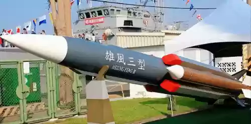 世界十大下水舰(世界上排水量最大的军舰)插图4