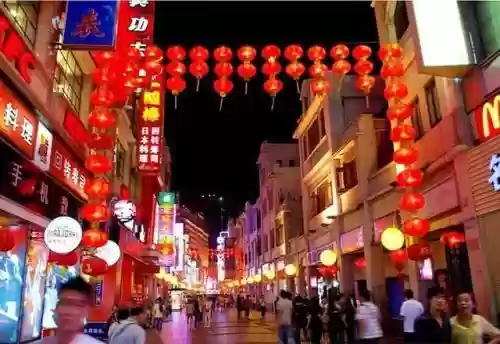 广东旅游景点十大前十(湖南旅游十大必去景区)插图1