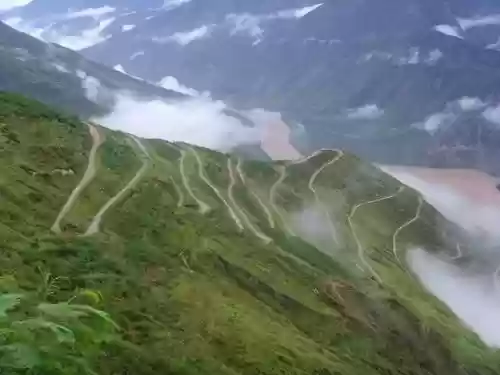 云南十大高危公路(云南最美公路)插图17