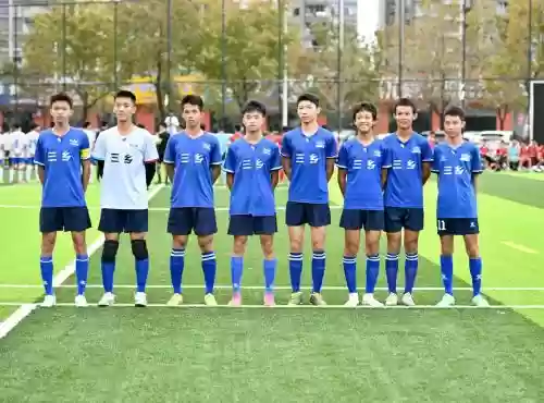 初中足球阵容插图